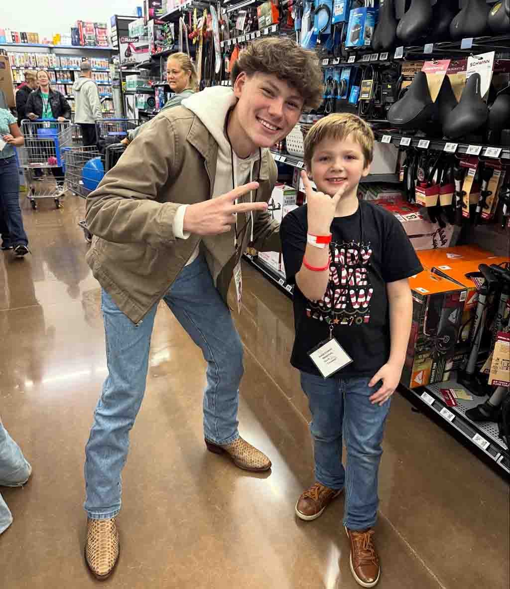 Maddox Batson relationship status and girlfriend 2026