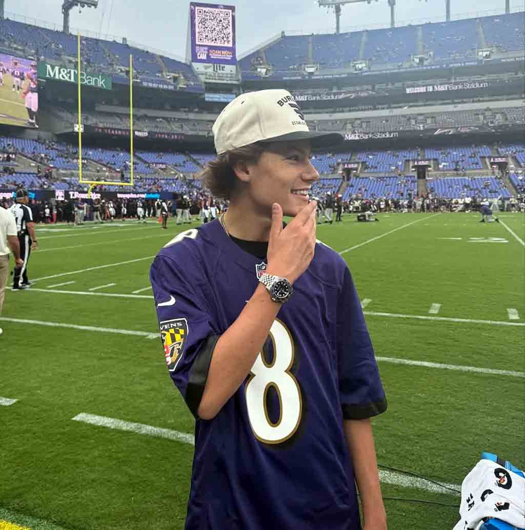 Maddox Batson height 6'2" and weight 185 lbs 2026