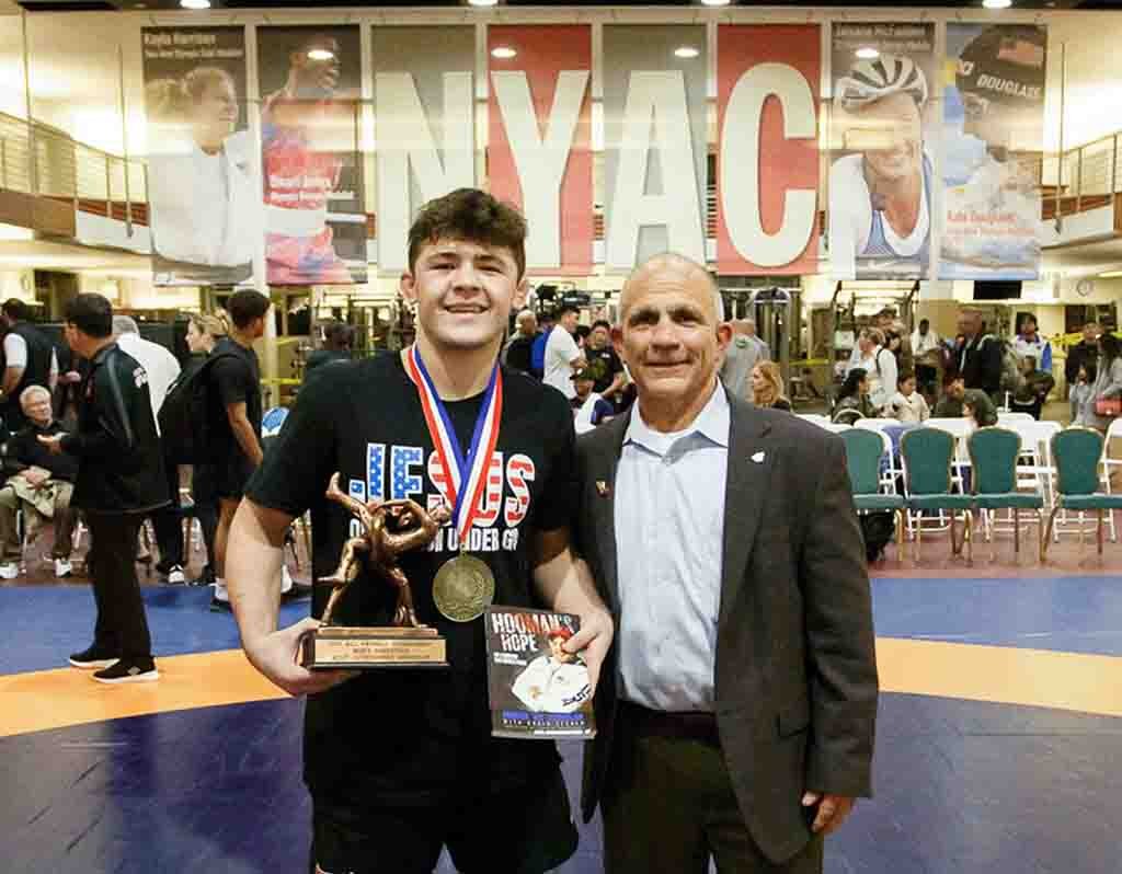 Bo Bassett Height, Bo Bassett Weight 2026, Bo Bassett Wrestling Record, How tall is Bo Bassett, Bo Bassett Physical Stats, 170-0 Record.
