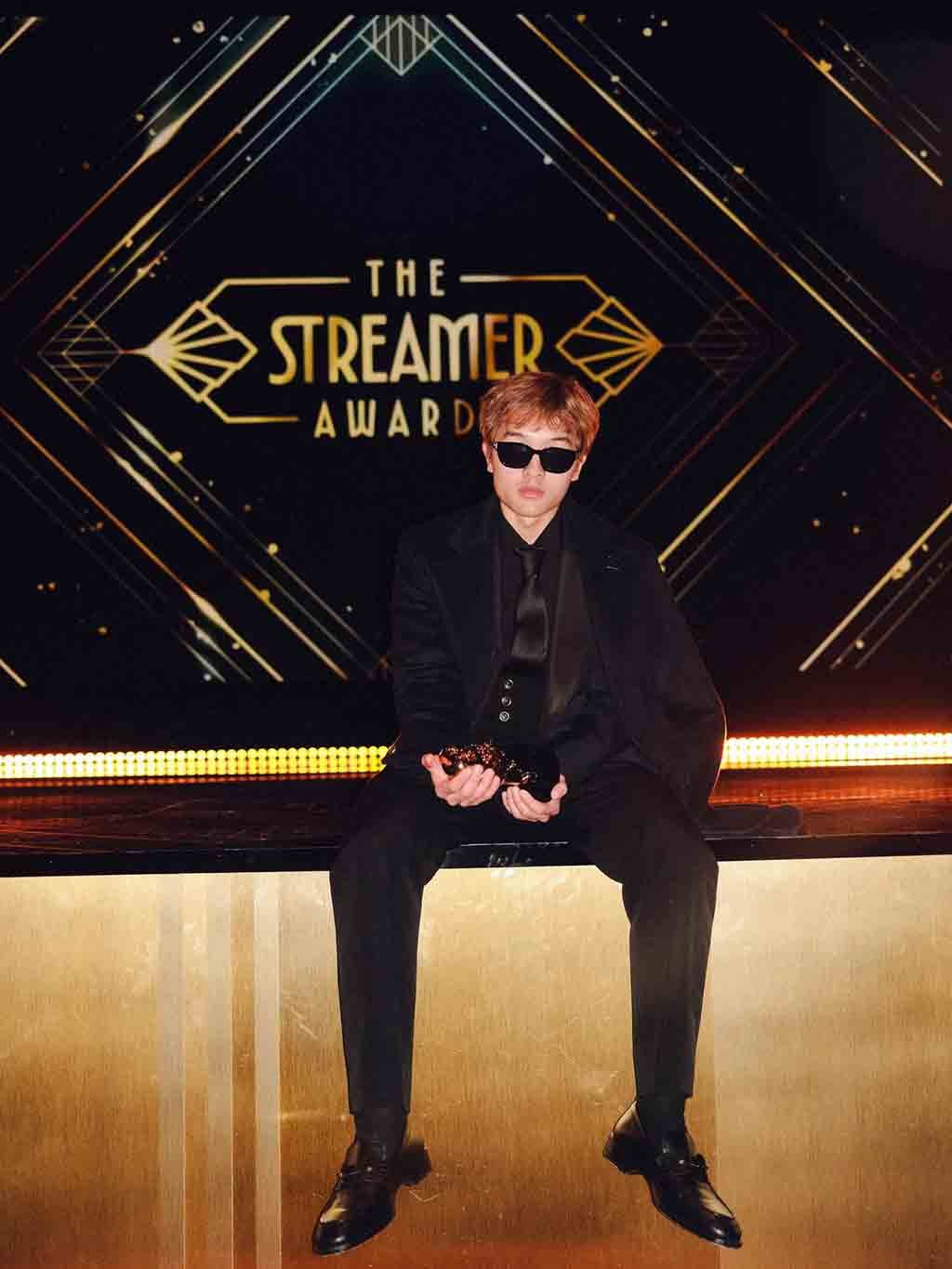 JasonTheWeen Net Worth, JasonTheWeen Career, JasonTheWeen Relationship, JasonTheWeen Salary, JasonTheWeen Girlfriend, JasonTheWeen Achievement Jason received a Streamer Award