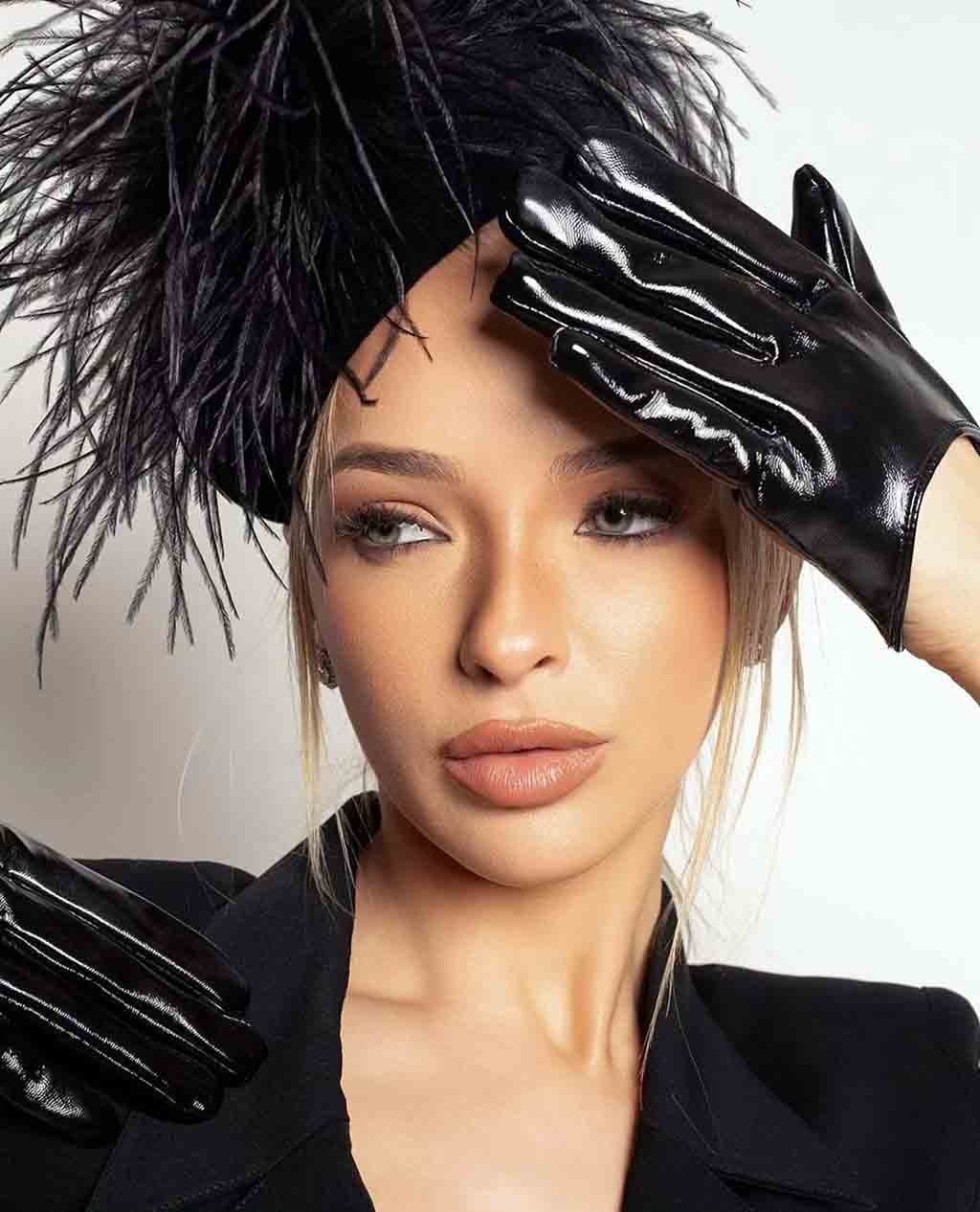 Julia Filippo Biography, Age, Height , Net Worth, Boyfriend