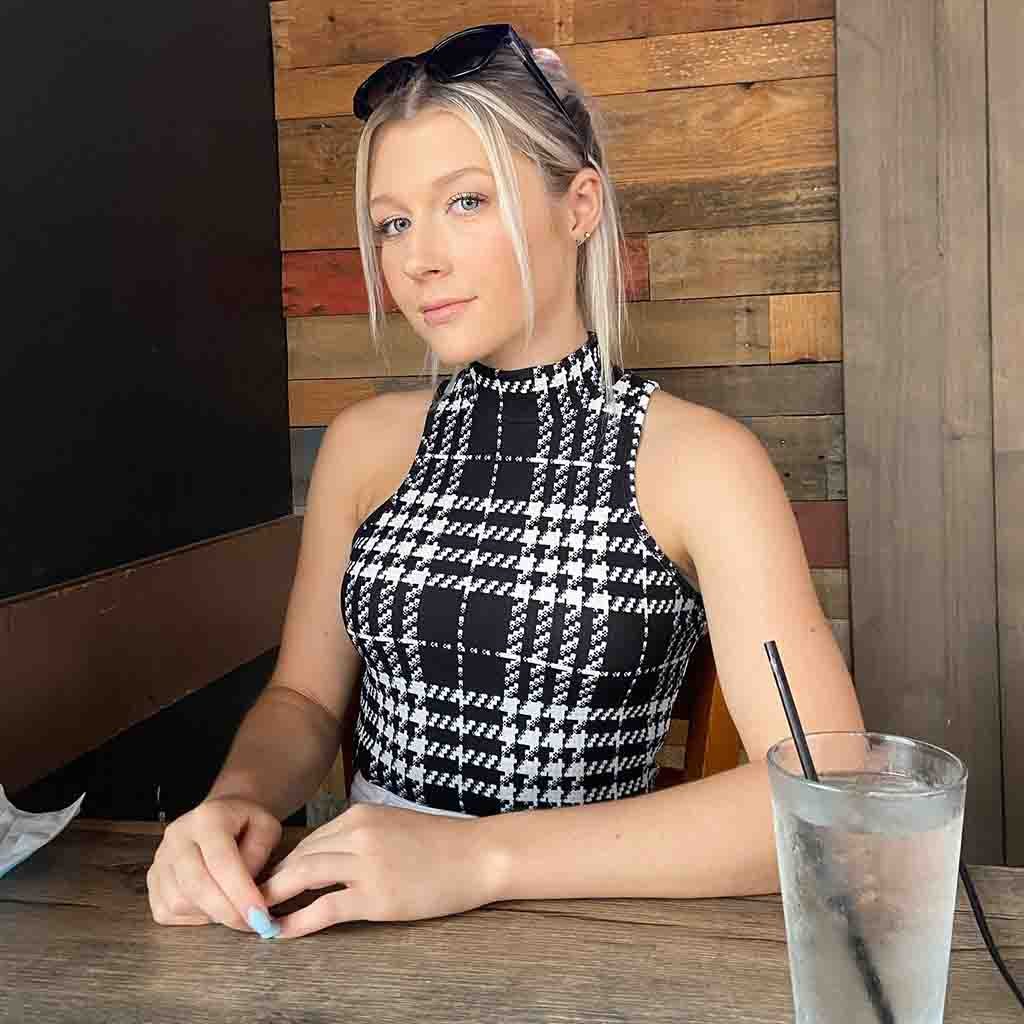 Kyla Yesenosky, Kyla Yesenosky Bio, Kyla Yesenosky Age, Kyla Yesenosky Real Name, Kyla Yesenosky Wiki, Kyla Yesenosky 2026, Fitness Influencer