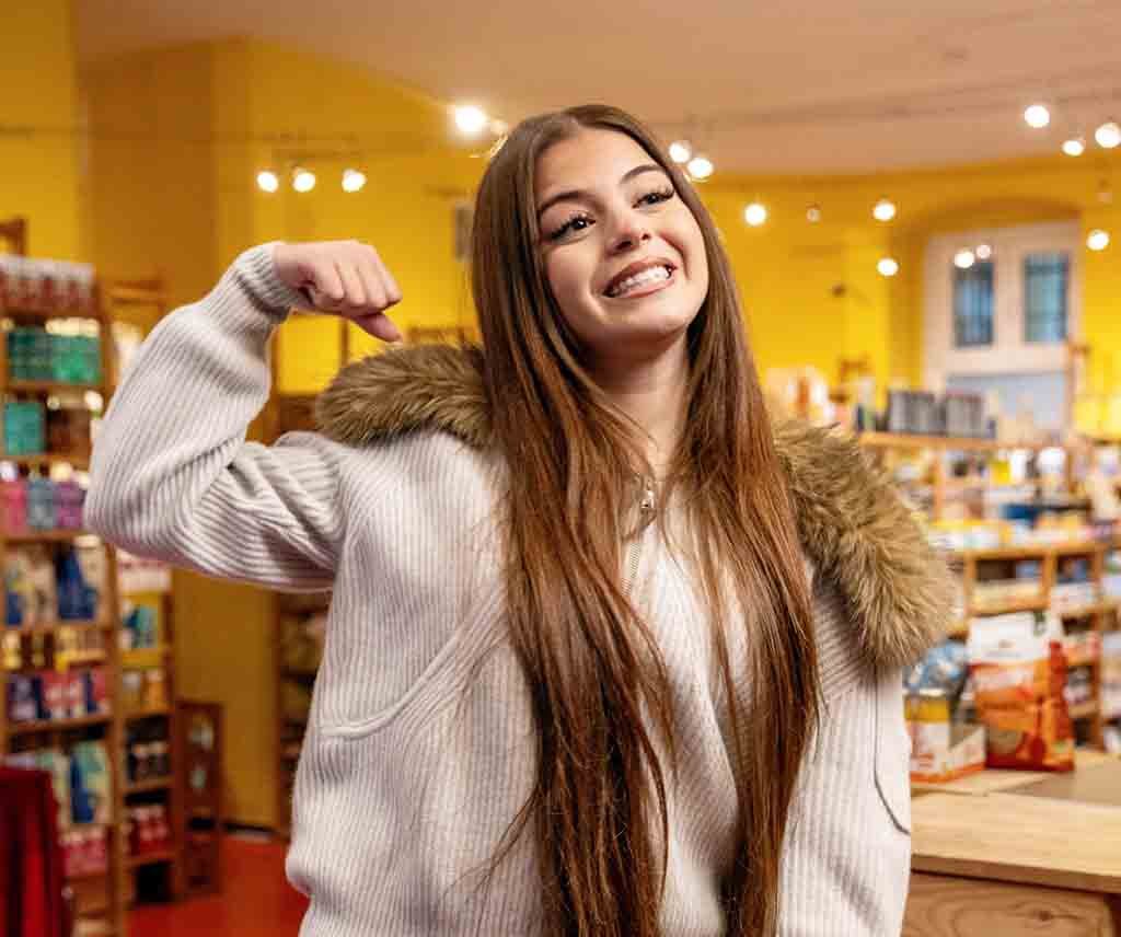 Zahide, Zahide Bio, Zahide Age, Zahide Wiki, Content Creator, Zahide Real Name, Influencer Biography.