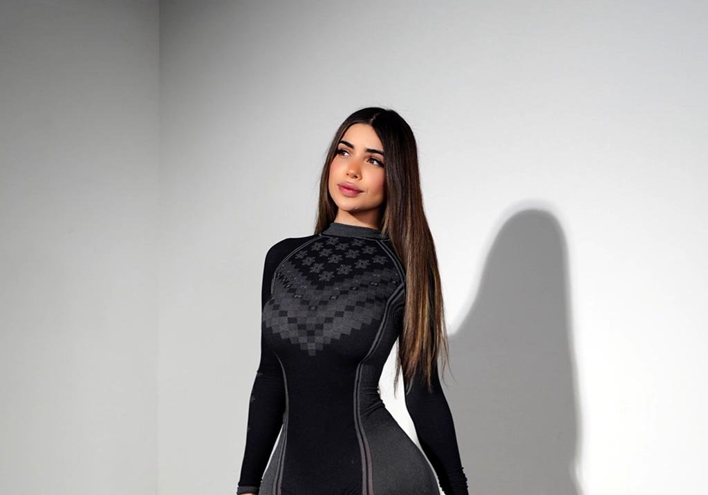 Alina Rose Height, How tall is Alina Rose, Alina Rose Weight, Alina Rose Body Stats, Alina Rose Fitness Model, Alina Rose Modeling Career, Fitness Influencer Stats.