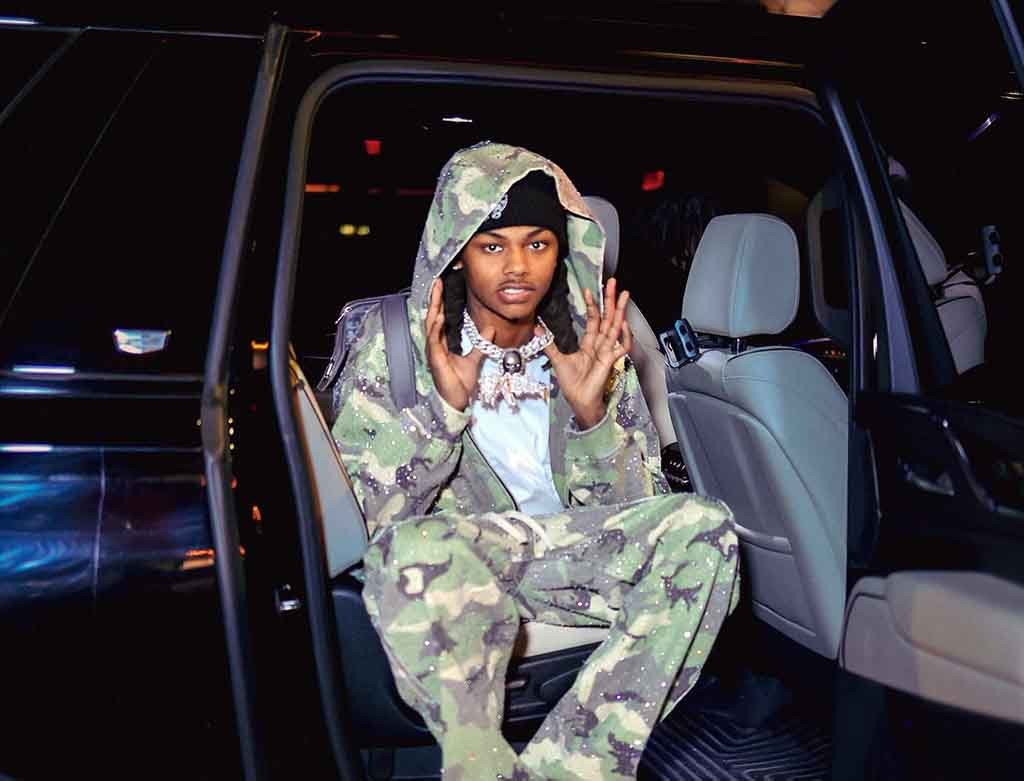 Babyfxce E, Efrem Blackwell, Babyfxce E Bio, Babyfxce E Age, Babyfxce E Real Name, Babyfxce E Wiki, Flint Rapper 2026, Atlantic Records Artist.