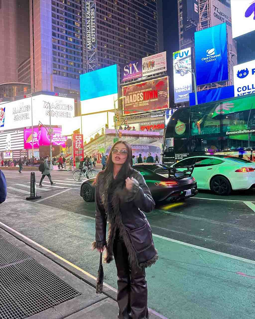 Mikaela Testa Net Worth, Mikaela Testa Earnings, How much does Mikaela Testa make, Mikaela Testa OnlyFans Income, Mikaela Testa Salary 2026, Mikaela Testa Wealth.